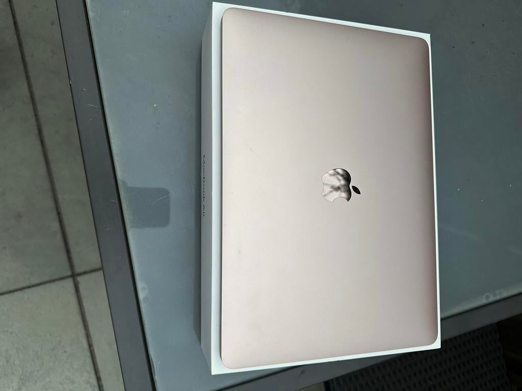 Apple MacBook Air 13" 2020 Gold 256GB - Zo goed als nieuw, Ophalen, 256 GB, 13 inch, Minder dan 2 Ghz