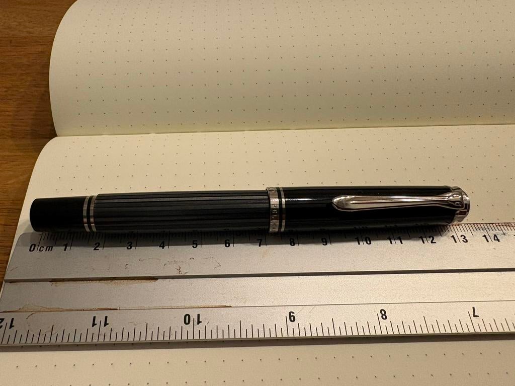 Pelikan Souverän M605 “Stresemann” vulpen, Antraciet/Zwart F, Ophalen of Verzenden, Gebruikt