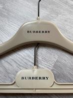 Kinderkleding hangers van Burberry, Kinderen en Baby's, Ophalen of Verzenden, Zo goed als nieuw, Jongen of Meisje