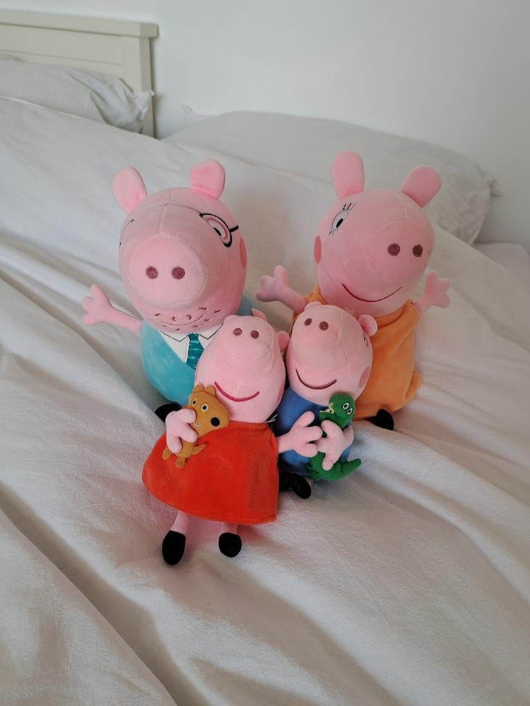 Peppa Big familie - knuffels, Kinderen en Baby's, Ophalen, Zo goed als nieuw, Overige typen