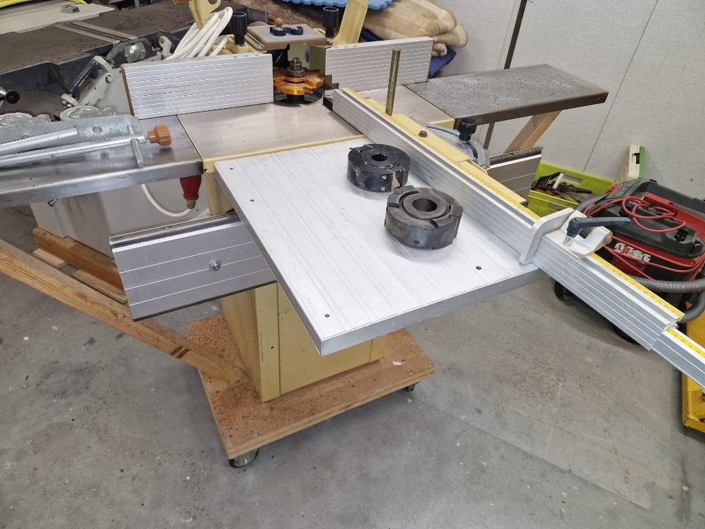 Scheppach Freesmachine voor houten profielen, Doe-het-zelf en Verbouw, Gereedschap | Freesmachines, Ophalen, Gebruikt, Overige soorten