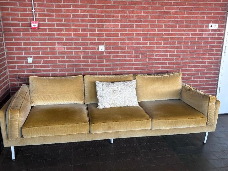 OKERGELE FLUWEEL 3-ZITSBANK, Huis en Inrichting, Banken | Bankstellen, Gebruikt, Rechte bank, Driepersoons, 200 tot 250 cm, 75 tot 100 cm