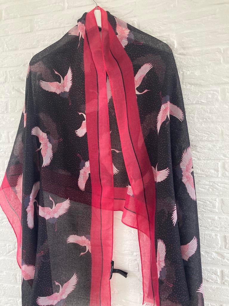 Prachtige SJAAL met Kraanvogel Print / Dessin, Maat 42/44 (L), Zo goed als nieuw, Sjaal, Comma