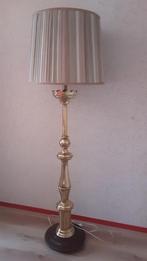 Antieke staande koperen lamp, Ophalen