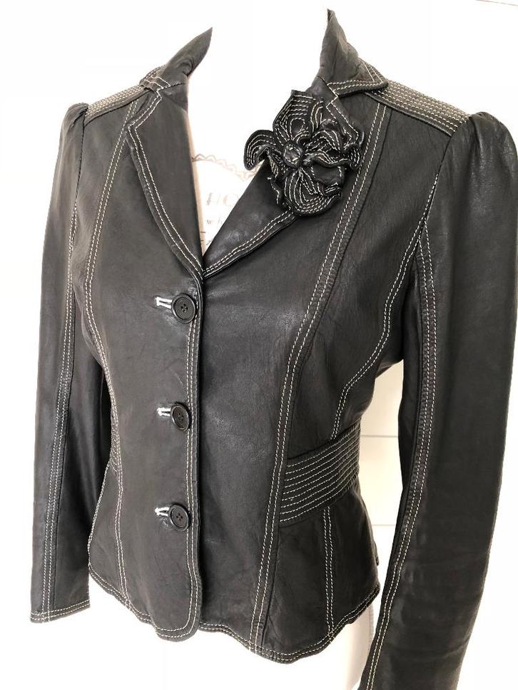 Moschino Cheap & Chic - Leren getailleerd jasje, Kleding | Dames, Jassen | Winter, Zo goed als nieuw, Maat 36 (S), Zwart, Verzenden