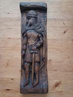 Antiek Houtsnijwerk: Ridder met Zwaard, Ophalen of Verzenden