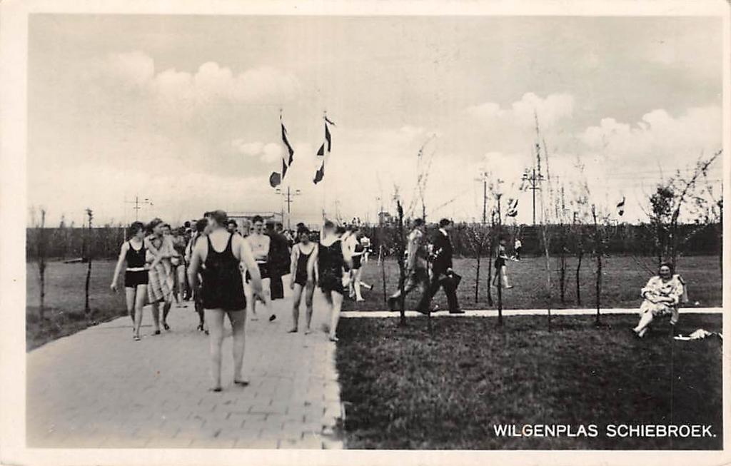 Schiebroek Wilgenplas Rotterdam (1937) natuurbad, Ophalen of Verzenden, 1920 tot 1940, Gelopen, Zuid-Holland