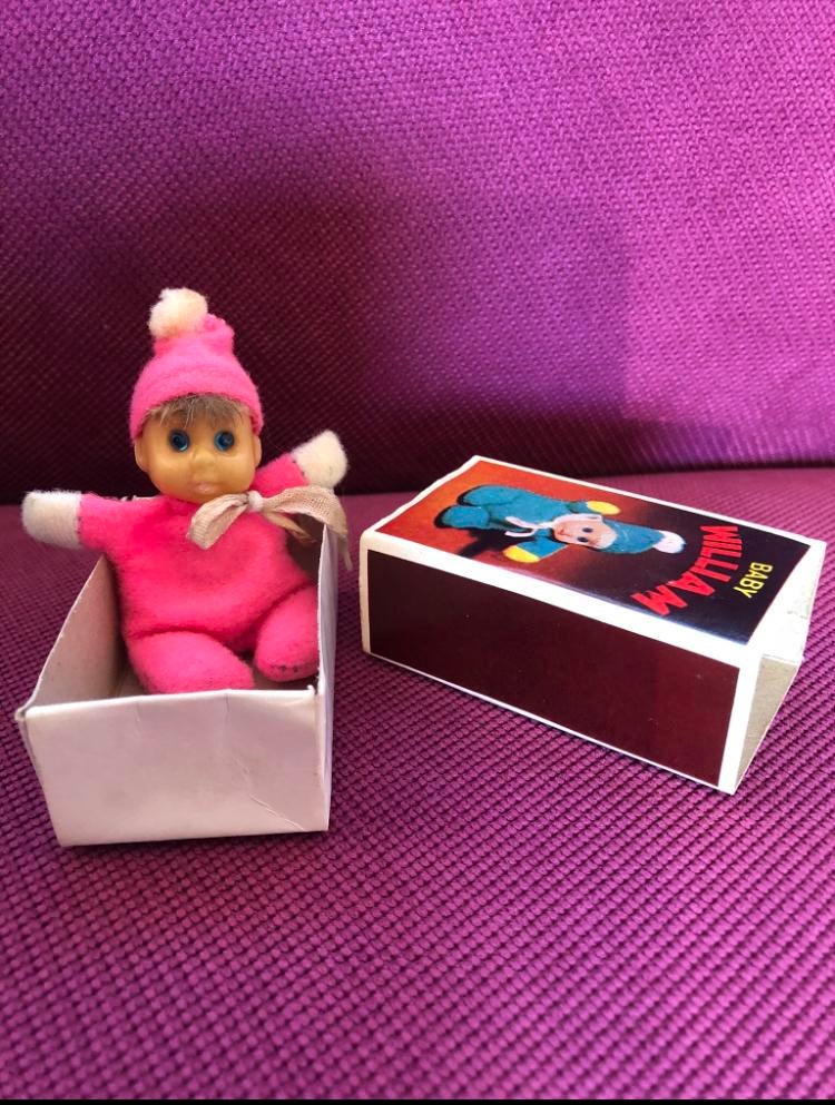 Luciferpopje Baby William El Greco Match Box Doll Met Doosje, Ophalen of Verzenden, Gebruikt