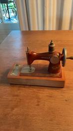 Vintage kindernaaimachientje, Ophalen of Verzenden