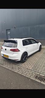 Volkswagen Golf 7 GTI 2.0 TSI PERFORM. 334PK! STAGE2+ PANO, Stof, 4 cilinders, 1984 cc, 334 pk