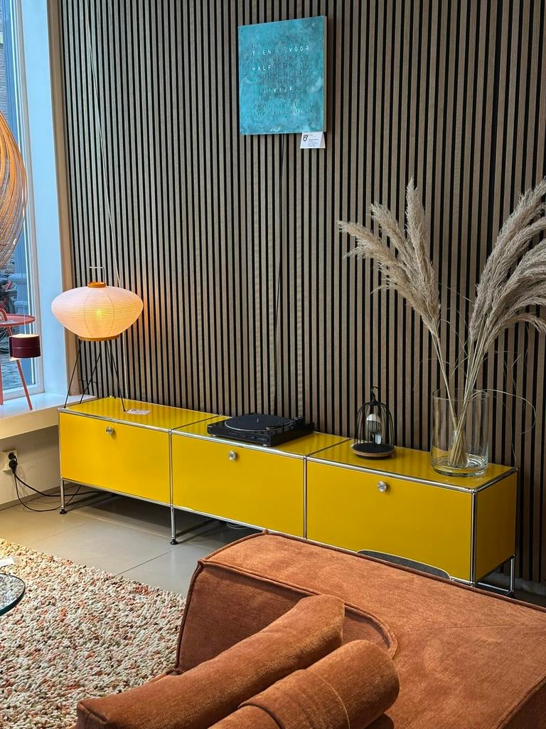 USM Haller Dressoir, Huis en Inrichting, Kasten | Televisiemeubels, Zo goed als nieuw, Minder dan 100 cm, 200 cm of meer, 25 tot 50 cm