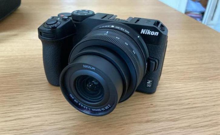 Nikon Z 30 camera met DX 16-50mm lens vlogkit, Audio, Tv en Foto, Fotocamera's Digitaal, Zo goed als nieuw, Spiegelreflex, Nikon