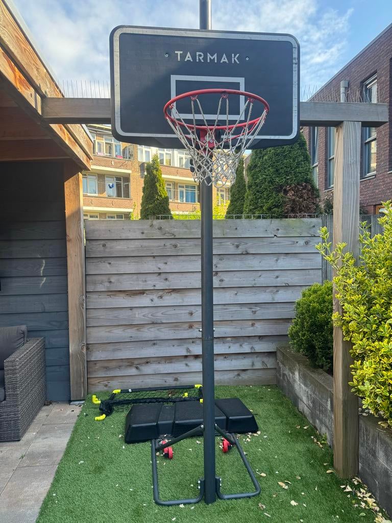 Tarmak basketbalring met standaard, Sport en Fitness, Basketbal, Ophalen, Gebruikt, Ring, Bord of Paal