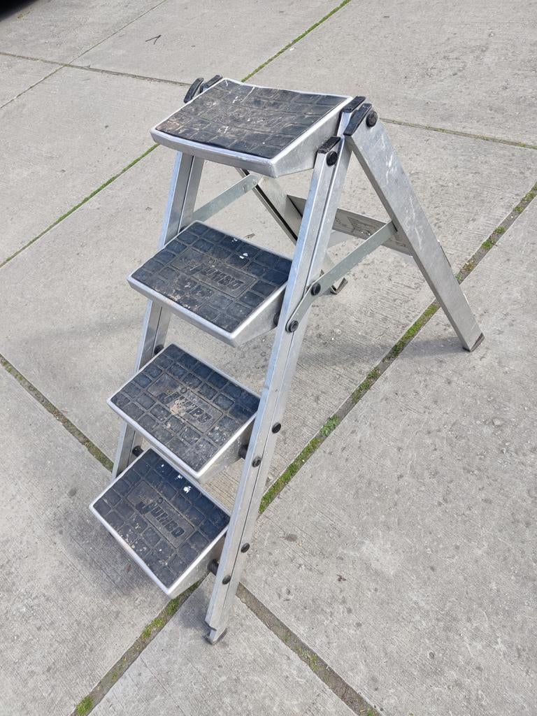 Little Jumbo Opvouwbare Trap / ladder, Ophalen, Gebruikt, Minder dan 2 meter