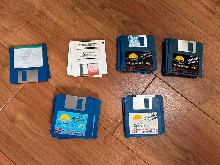 Diverse diskmagazines Stichting Sunrise/Genic voor MSX, Computers en Software, Vintage Computers, Ophalen of Verzenden