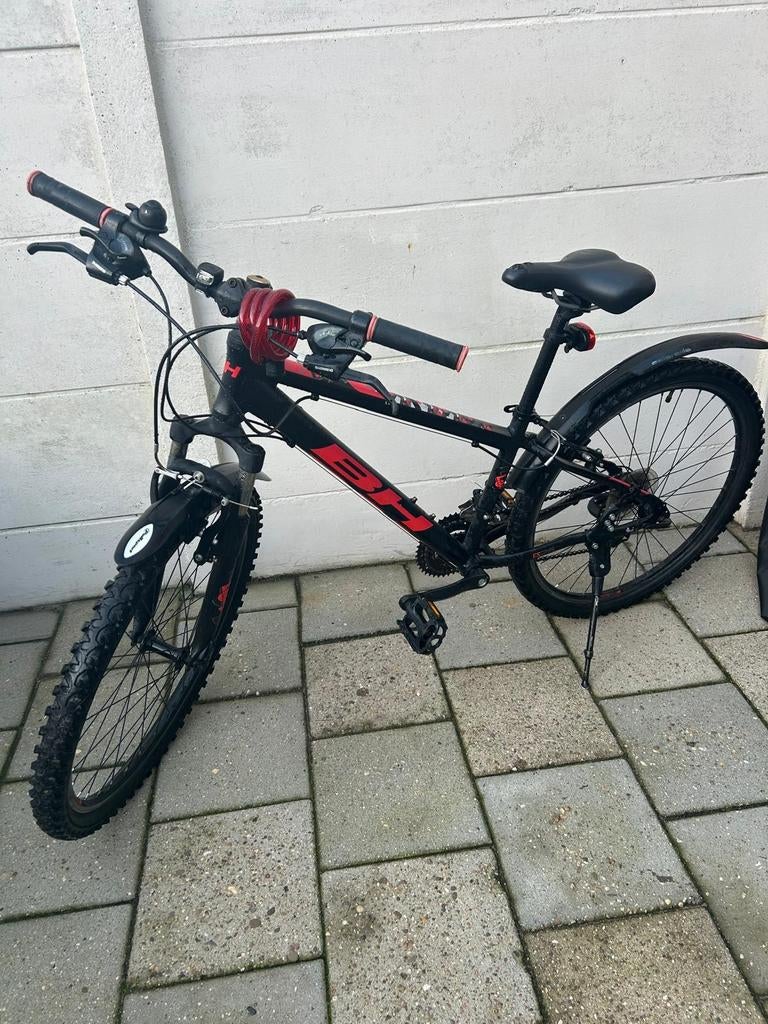 Nette cross fiets, Fietsen en Brommers, Fietsen | Crossfietsen en BMX, Ophalen, Zo goed als nieuw, Aluminium, 24 inch of meer