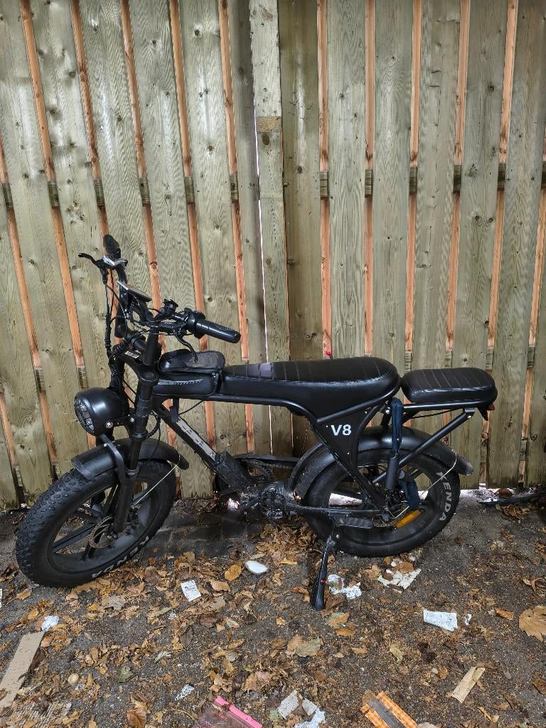 Fat Bike V8 2024 model for sale, Ophalen, Zo goed als nieuw, 30 tot 50 km per accu, Overige merken
