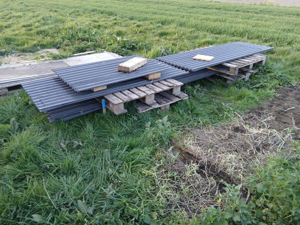 Gebruikte metalen grijze golfplaten., Doe-het-zelf en Verbouw, Dakpannen en Dakbedekking, Ophalen, Gebruikt, 15 m² of meer, Golfplaat