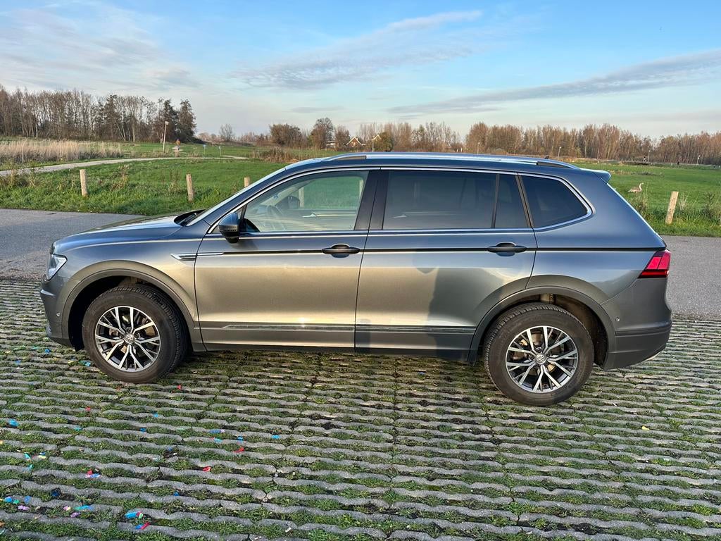 Volkswagen Tiguan All-Space 1.5 TSI 150pk 7-DSG 2020 Grijs, Auto's, 4 cilinders, 14 km/l, Particulier, 750 kg