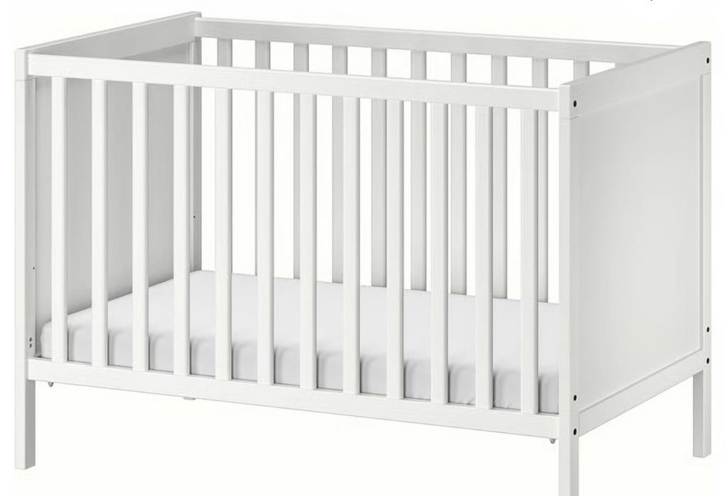 Gratis Sundvik Ikea ledikant met matras en hoes, Ophalen of Verzenden, Zo goed als nieuw, Ledikant