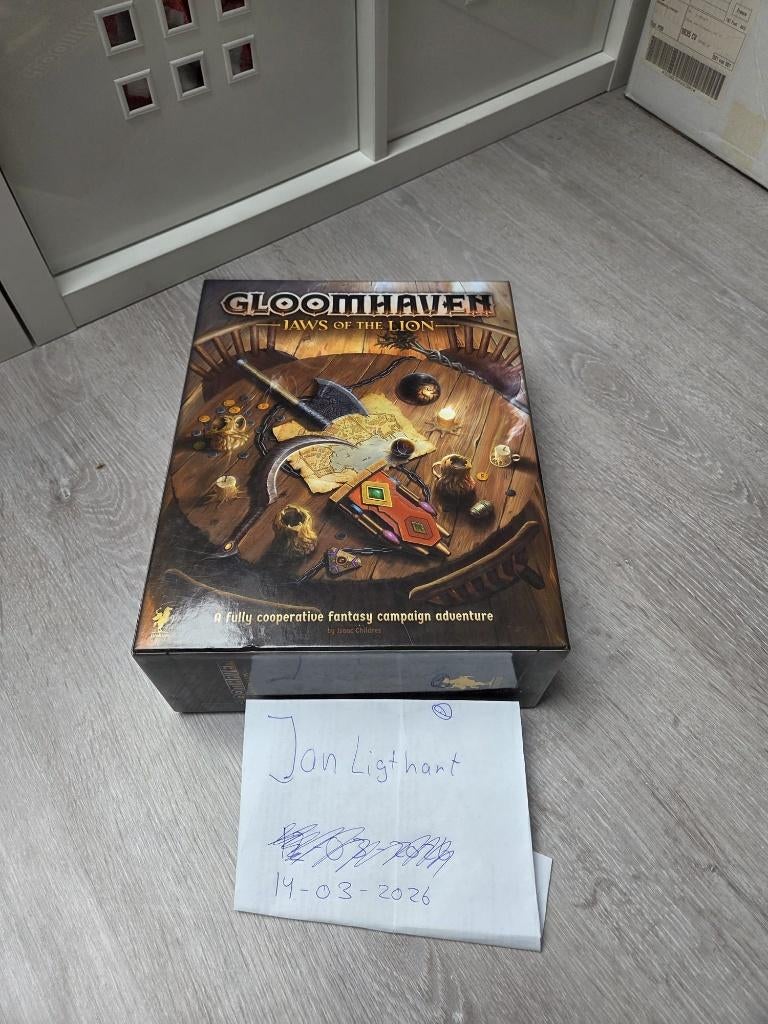 Gloomhaven: Jaws of the Lion, Hobby en Vrije tijd, Gezelschapsspellen | Bordspellen, Ophalen of Verzenden, Gebruikt