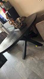 Ovale zwarte visgraat eettafel 160cm - Lichte gebruikersspor, Huis en Inrichting, Tafels | Eettafels, Ophalen of Verzenden, Gebruikt