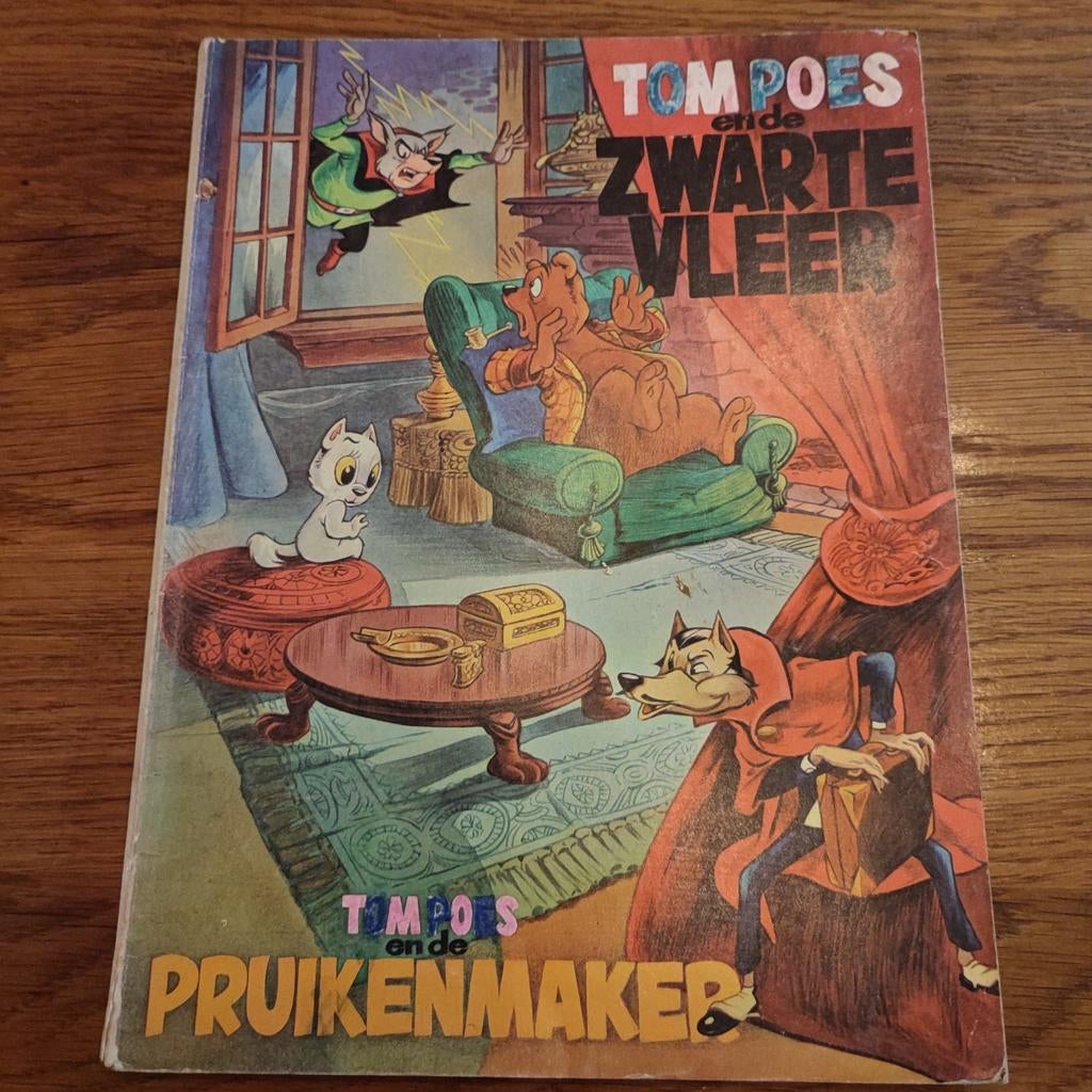Tom Poes en de pruikenmaker/Tom Poes en de zwarte vleer, Eén stripboek, Ophalen of Verzenden, Gelezen, Marten Toonder