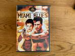 6). Miami Blues, Alec Baldwin, Jennifer Jason Leigh., Vanaf 16 jaar, Ophalen of Verzenden, Gebruikt, Actiekomedie