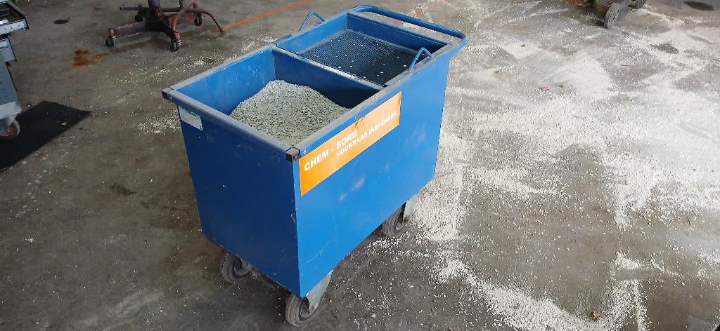 Vloerkorrelvoorraaddispenser met zeef, Ophalen