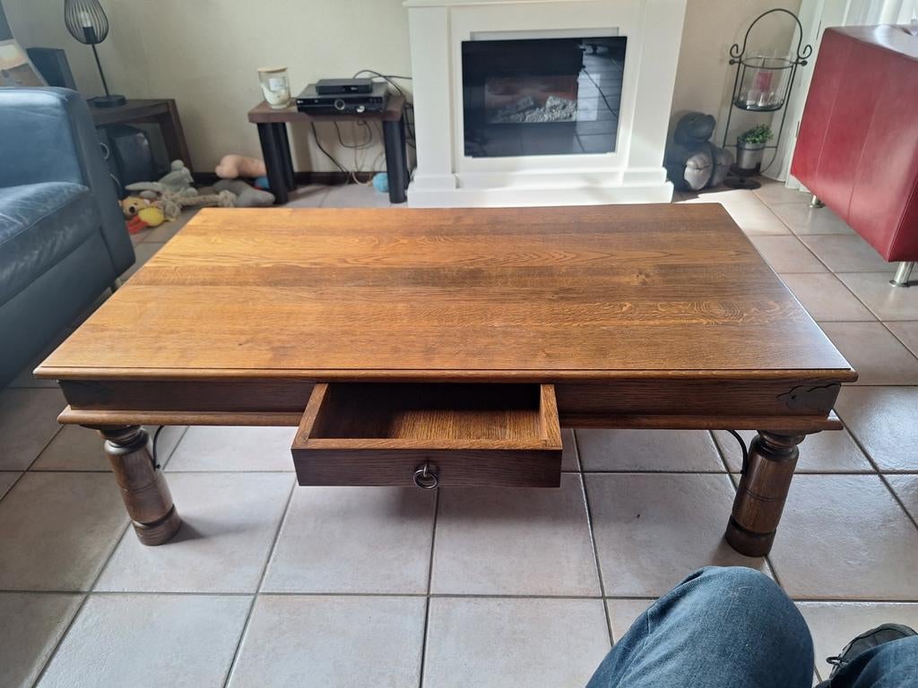 Massief eiken salontafel, Ophalen