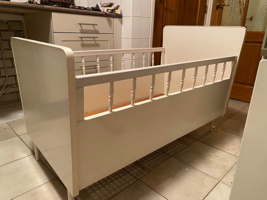 Vintage ledikantje teab, Kinderen en Baby's, Babywiegjes en Ledikanten, Ophalen, Gebruikt, Ledikant