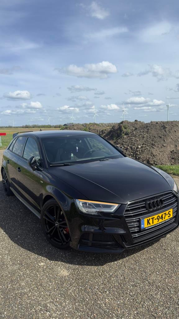 Audi A3 1.4 Tfsi 110KW SB S-tronic 2017 Zwart, Auto's, Audi, 4 cilinders, Zwart, Origineel Nederlands, 1395 cc