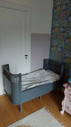 Grijs Sebra Kili bedje: ledikant tot peuterbed, incl. matras, Ophalen, Gebruikt, 70 tot 85 cm, 140 tot 160 cm