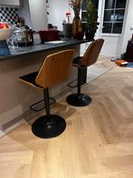 2 Vintage Barkrukken - Leer, Draaibaar & Verstelbaar, Huis en Inrichting, Barkrukken, Gebruikt, In hoogte verstelbaar, 60 tot 90 cm