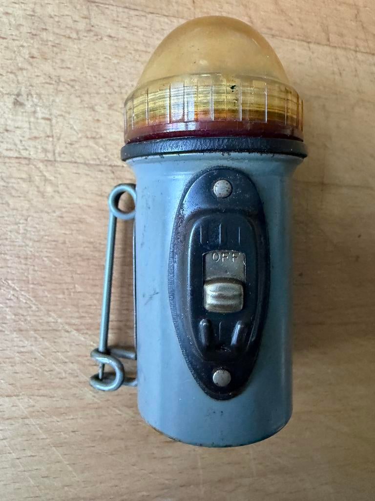 Originele ww2 knil US Navy (USN) beacon marker  light BMG, Verzamelen, Ophalen of Verzenden, Amerika