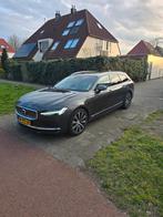 Volvo V90 T6 340pk Plug-in Hybrid Aut AWD 2021 Grijs, Auto's, Volvo, Automaat, V90, 1969 cc, Vierwielaandrijving