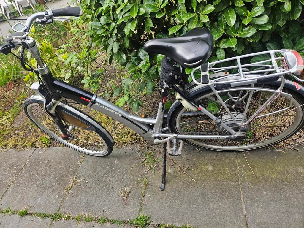 Nette Batavus e-bike met accu error, inclusief oplader, Fietsen en Brommers, Elektrische fietsen, Ophalen of Verzenden, Gebruikt