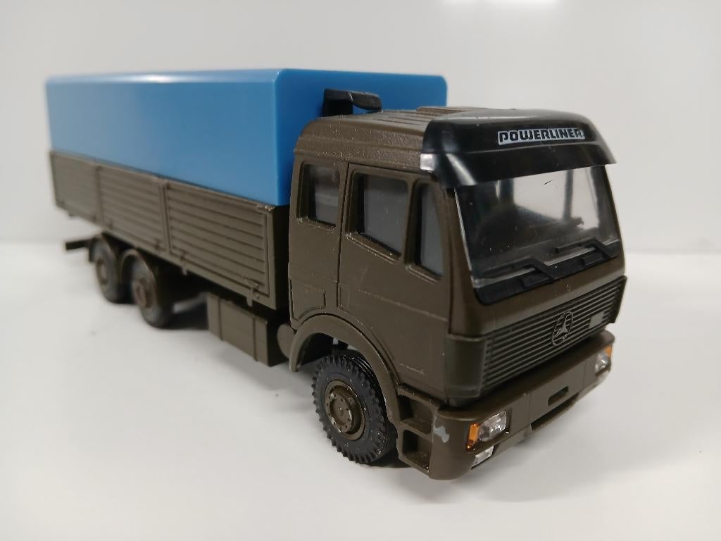 Lion Toys MERCEDES "defensie uitvoering", Hobby en Vrije tijd, Modelauto's | 1:50, Ophalen of Verzenden, Bus of Vrachtwagen, Lion Toys