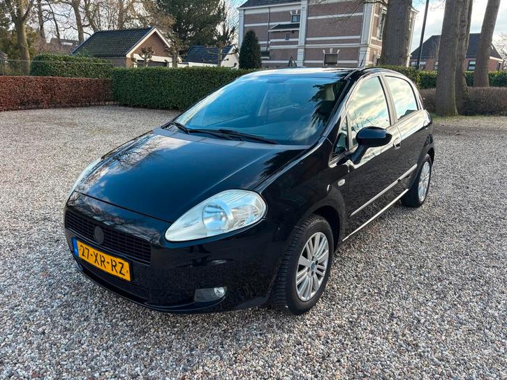 Fiat Grande Punto 1.4 Apk 09-2026, Auto's, Fiat, Bedrijf, Te koop, Grande Punto, ABS, Airbags, Airconditioning, Boordcomputer