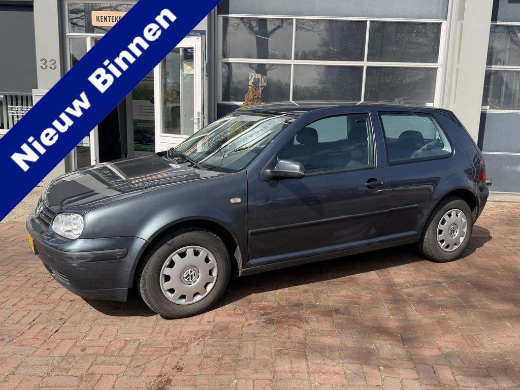 Volkswagen Golf 1.6 Airco,Trekhaak,Cv,Cruise Nu 850, 101 pk, Zwart, Bedrijf, Handgeschakeld