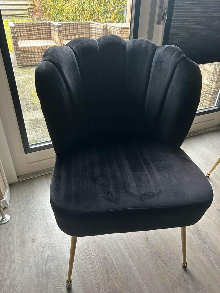 4 Donkerblauwe Velvet Eetkamerstoelen met Gouden Poten, Huis en Inrichting, Stoelen, Zo goed als nieuw, Vier, Stof, Blauw, Ophalen of Verzenden