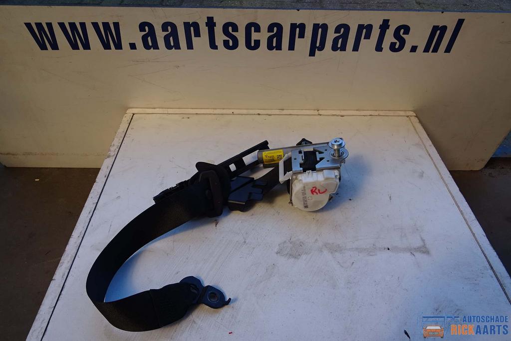 mercedes benz c klasse w 204 gordel rechts voor A2048603686, Gebruikt, -, Ophalen of Verzenden, -