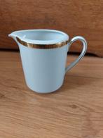 Melkkannetje licht beschadigd, Ophalen