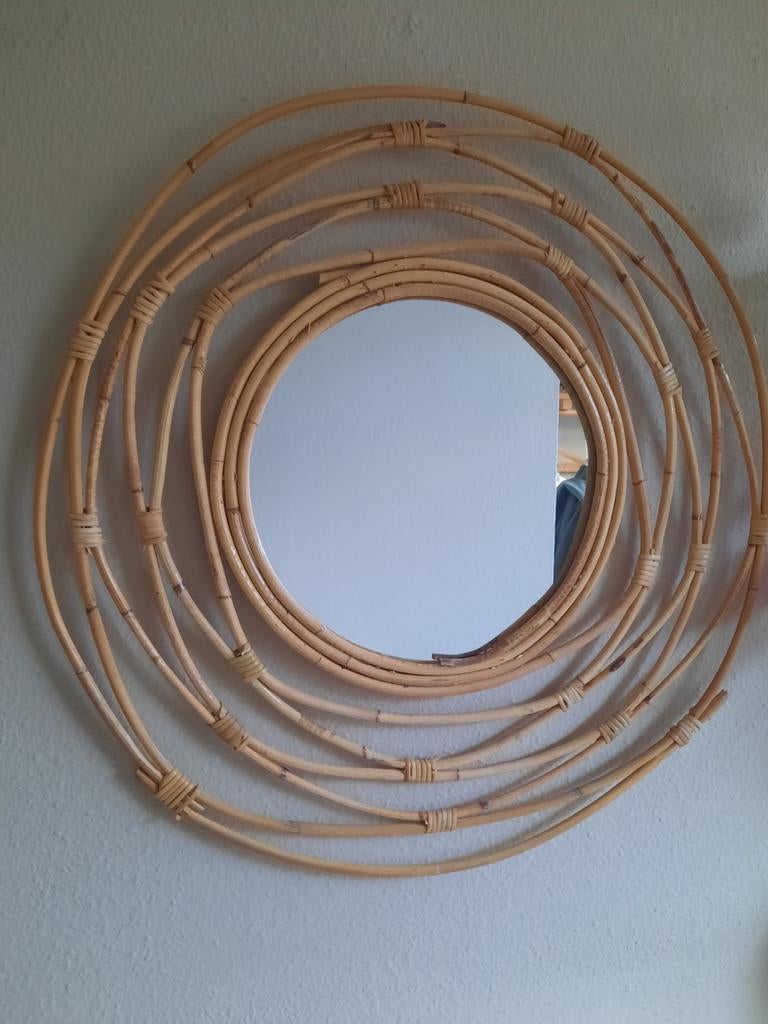 Rotan spiegel, Ophalen