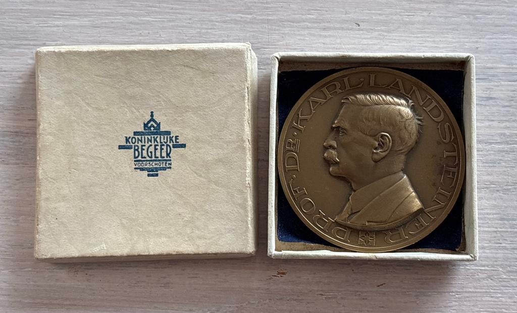 Bronzen Medaille Prof. Dr. Karl Landsteiner - Sanguine, Postzegels en Munten, Ophalen of Verzenden, Brons, Nederland