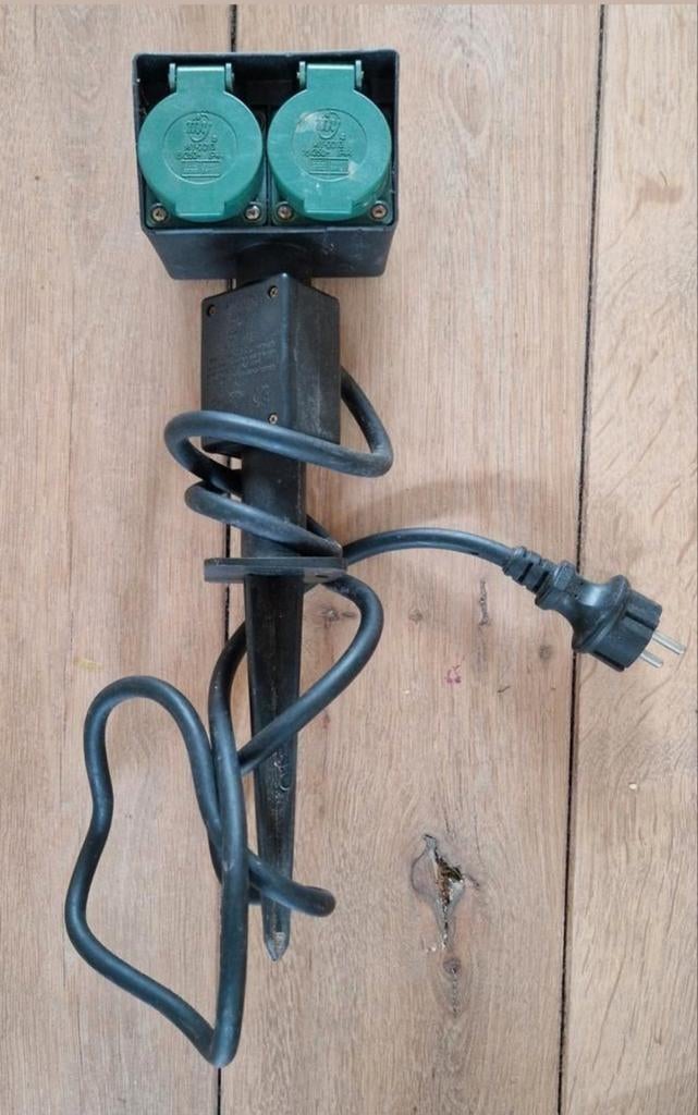 Buitenstopcontact met grondpin, Tuin en Terras, Kunststof, Minder dan 50 watt, Ophalen of Verzenden, Netvoeding