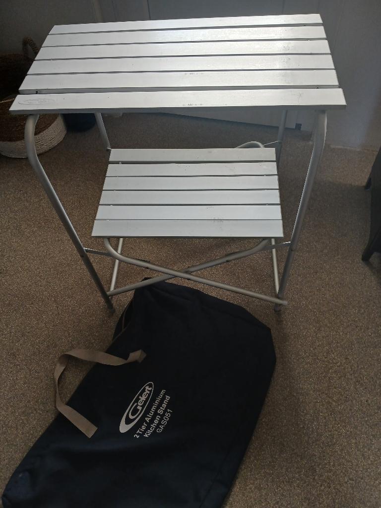 Aluminium camping tafel, Caravans en Kamperen, Ophalen, Gebruikt, Campingtafel