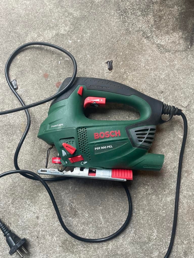 Bosch decoupeerzaag PST 900 PEL, Doe-het-zelf en Verbouw, Gereedschap | Zaagmachines, Ophalen of Verzenden, Gebruikt, Decoupeerzaag
