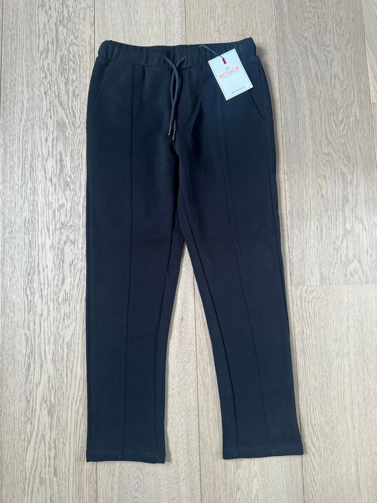 Nieuwe Retour Jeans Ferdi Joggingbroek Zwart Maat 140, Ophalen of Verzenden, Nieuw, Jongen, Broek