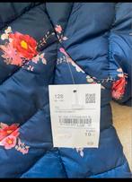Nieuwe Winterjas Maat 128 met Bloemenprint, Ophalen of Verzenden, Nieuw, Meisje, Jas
